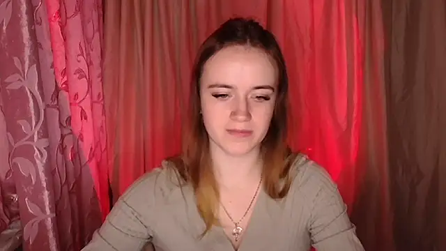 Illa May online show from December 16, 7:14 am