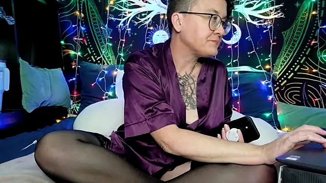 sareberr420 online show from July 21, 2:18 pm