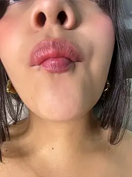 Sammyy torres online show from April 17, 4:58 am