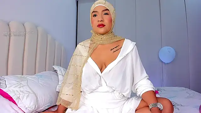 Amira-Zahra online show from April 20, 11:19 pm