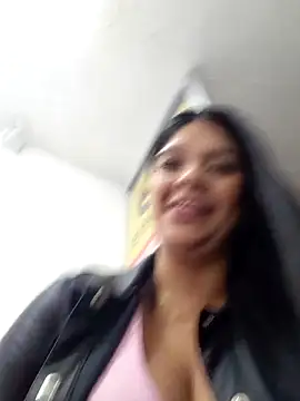 Layla-daring online show from April 24, 5:49 pm