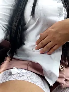 Layla-daring online show from April 18, 8:42 pm