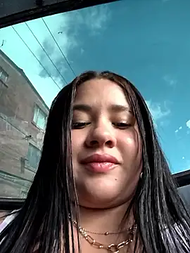 Kendra-daring online show from March 13, 7:15 pm