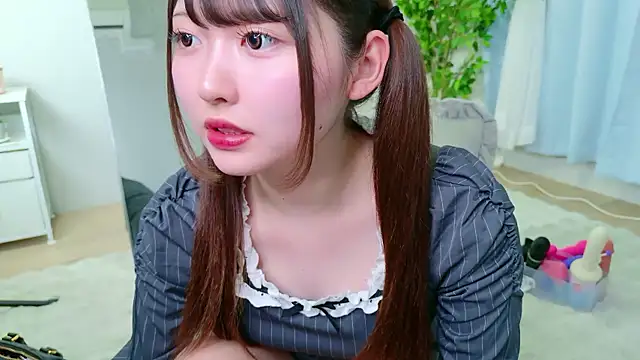  Sakura F online show from April 11, 1:59 pm