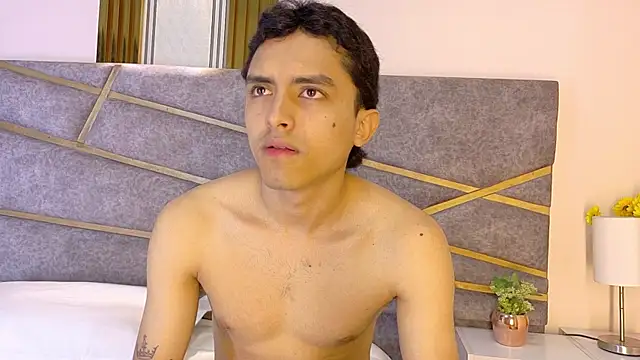 samantha and williams online show from April 28, 5:06 pm