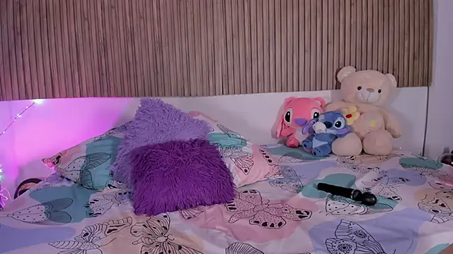 Hayley-Fox online show from February 27, 1:27 am