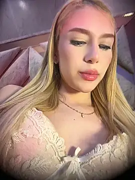 valeryfox   online show from April 23, 12:52 am