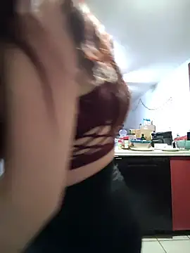 LaylaLucis online show from July 19, 6:26 am