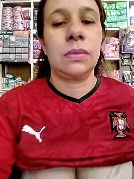 MIA-LARIOS online show from April 24, 3:04 pm