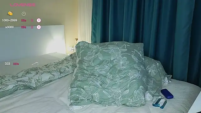 KikkyMi online show from April 22, 6:27 pm