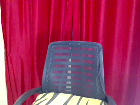 lovelyxmorena online show from June 12, 12:02 pm
