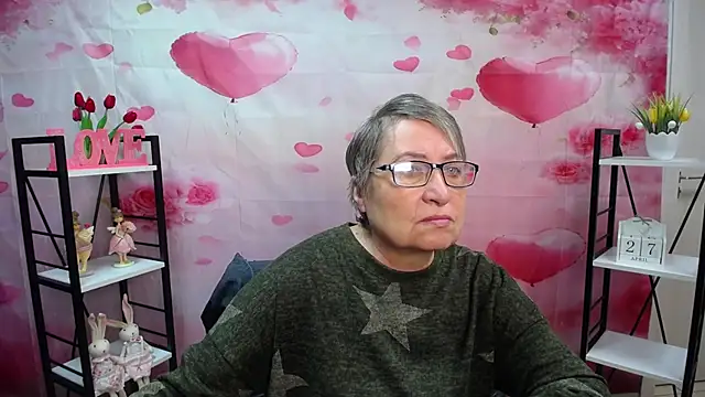 OlgaLuck online show from April 27, 5:26 am