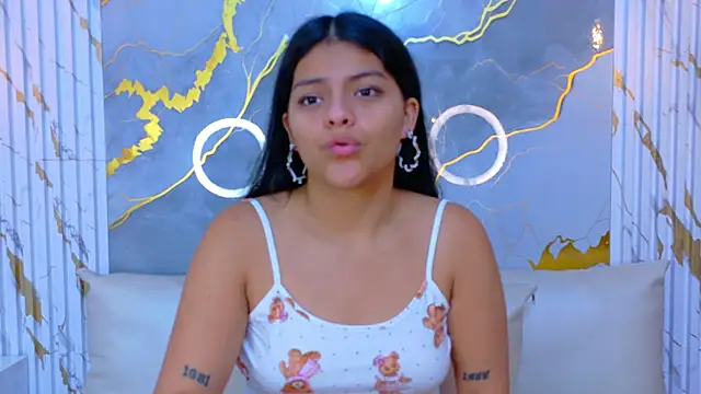 NIKIBUNNY online show from December 17, 12:31 pm