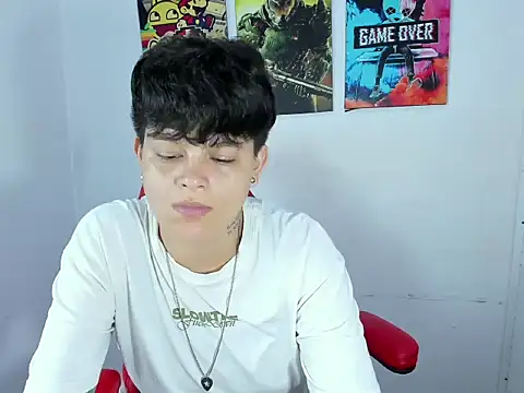  ian sweet online show from November 28, 7:50 pm