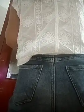 nangmo online show from April 25, 9:34 pm