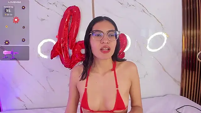 VanessaBoch online show from February 5, 7:39 pm