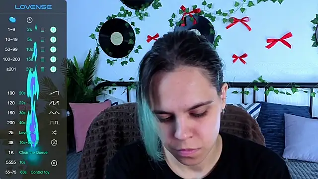 LiraBelle online show from July 27, 3:25 am