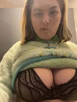 KateBurlesk online show from February 12, 9:11 am