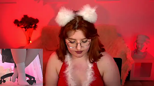 StaceyJensen online show from April 30, 9:30 pm