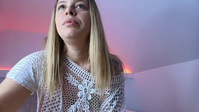 KateAllyaa online show from December 20, 4:49 am