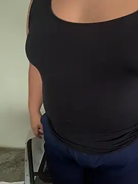 aricub online show from February 16, 11:15 pm