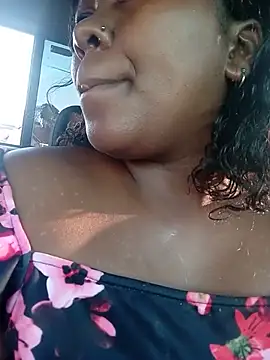 BlackPearlxxo online show from July 5, 1:50 pm