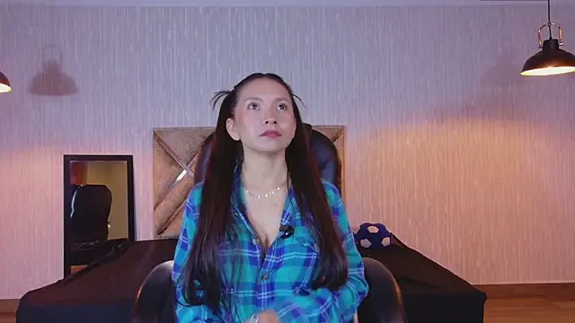 Cloe16  online show from December 22, 4:26 am