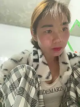 meganmeo online show from April 18, 10:20 pm