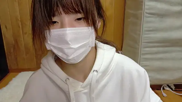  NATSUMI online show from December 17, 2:21 pm