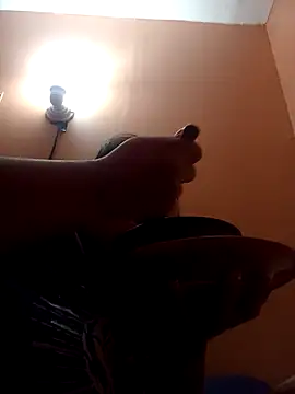 Bizcochitoc4 online show from March 26, 1:02 pm