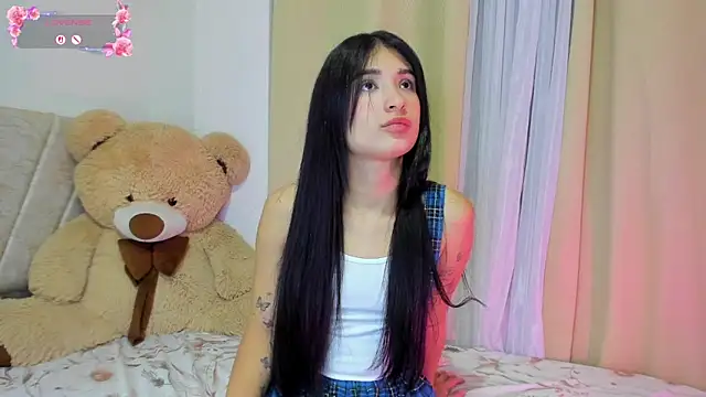 lia sweetty online show from April 21, 2:51 am