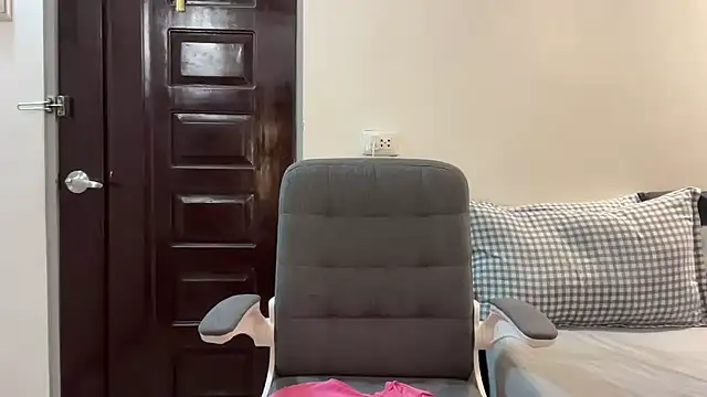 naugtysweetmargo69 online show from April 4, 12:53 am