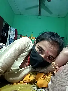 Uma sain online show from January 11, 1:10 am