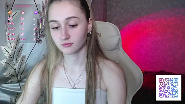 Ave Costly online show from March 12, 5:15 pm