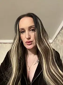 TomilaSi online show from February 22, 7:26 pm