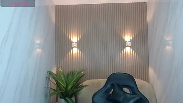 tatiscelis tf online show from April 27, 2:36 pm