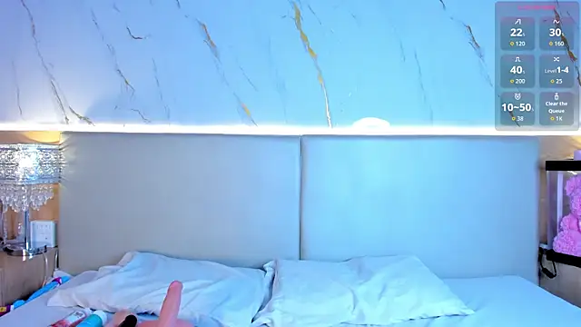 Julietaa 1 online show from April 23, 11:17 am