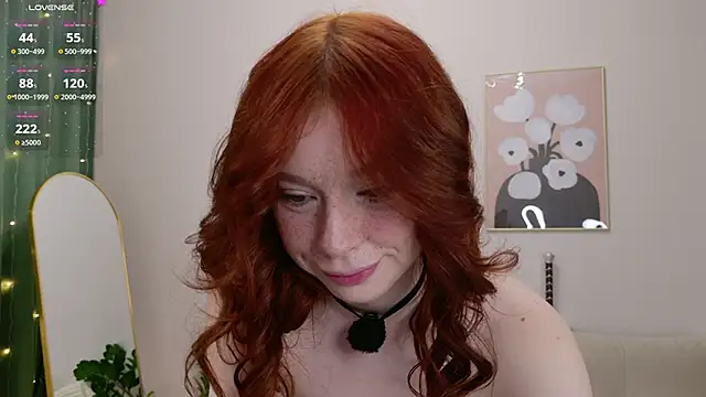 eva aria online show from December 13, 7:53 pm