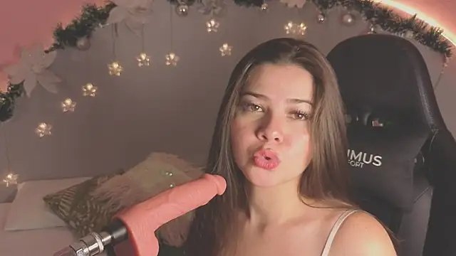 amyvans  online show from December 2, 10:12 pm