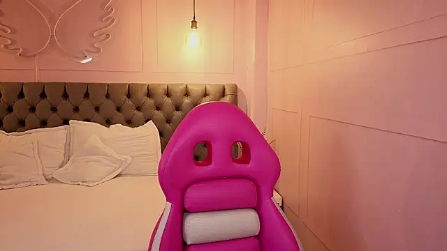 carol 69 online show from April 29, 12:08 pm