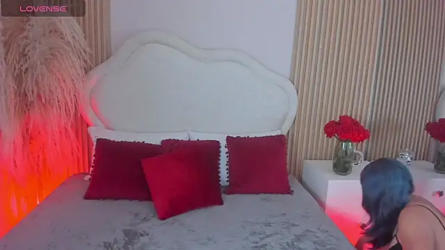 Vera Gold  online show from December 23, 3:32 am