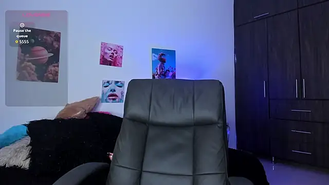 camila hott69  online show from March 24, 3:12 am