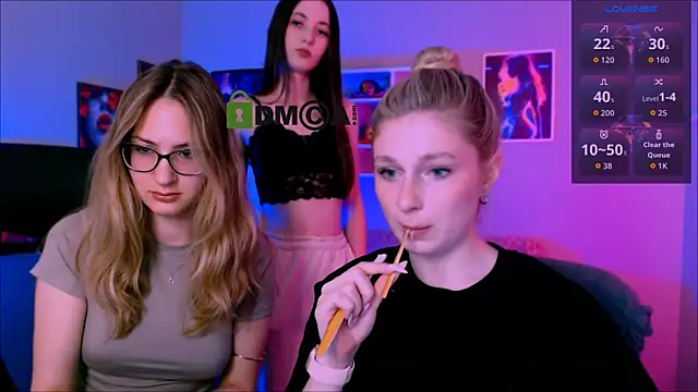 mary meow hot online show from May 13, 7:30 pm