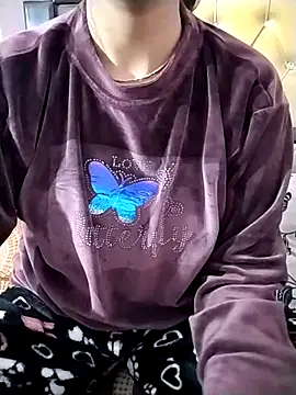 RASHMI SHARMA9 online show from February 8, 1:26 pm