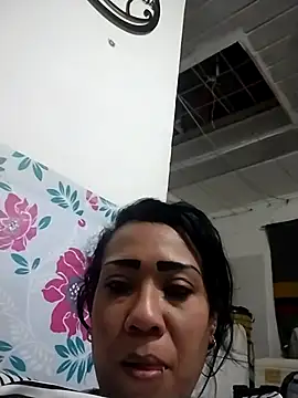 KarolWest  online show from December 18, 12:59 am