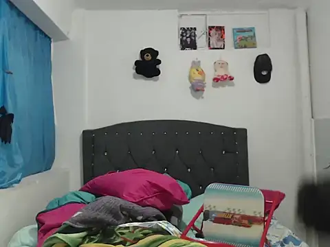 Renatta Sweet online show from February 19, 3:55 pm