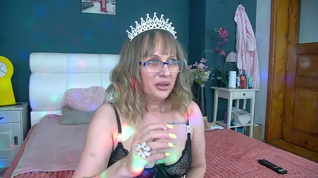 Cougar Milff online show from April 22, 2:03 pm