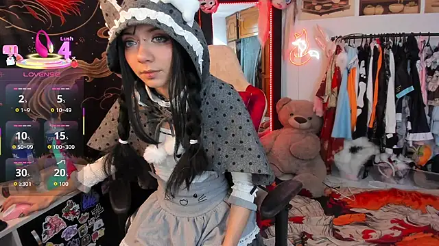 alicedangerXXX online show from March 12, 8:11 pm