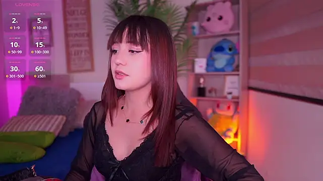 dakotaa 01 online show from April 25, 3:09 pm