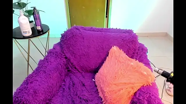 Honney 19 online show from December 19, 11:35 am